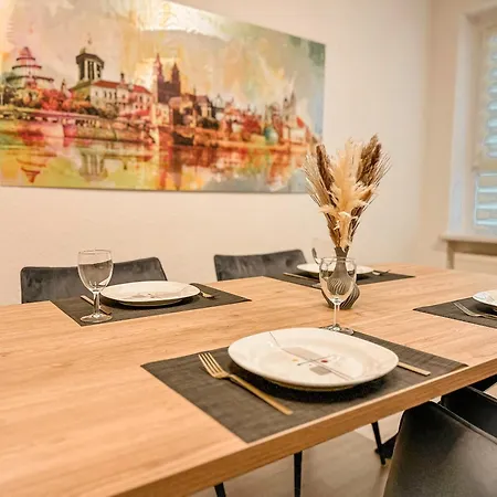 Stilvoll & Zentral: Gemuetliche 2-zimmeroase Apartment Magdeburg